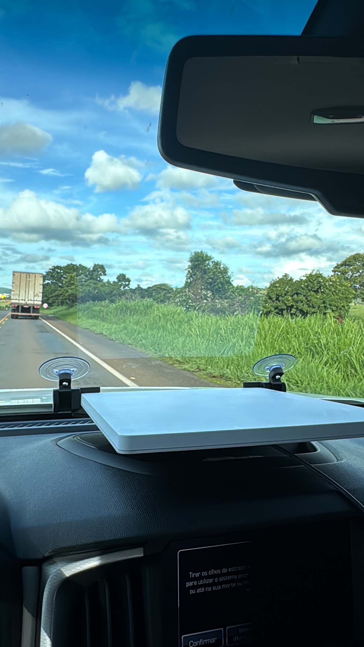 Starkit em uso na rodovia